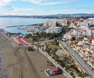 https://www.malagahoy.es/2021/03/08/provincia/Vista-aerea-avenida-Espana-Estepona_1553855234_135263166_667x375.jpg