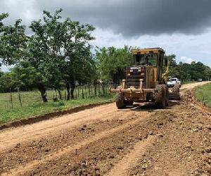 https://www.mintransporte.gov.co/publicaciones/9131/gran-participacion-en-el-cierre-de-las-primeras-licitaciones-compromiso-por-colombia-para-la-region-caribe/info/mintransporte/media/pubInt/thumbs/thpub_700X400_9131.jpg