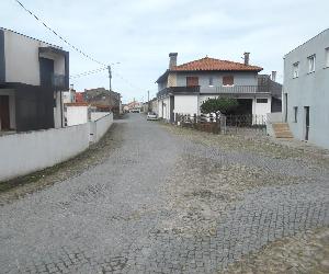 https://www.municipio.esposende.pt/thumbs/cmesposende/uploads/news/image/5538/rua_da_ponte_nova___apulia_1_1024_2500.JPG