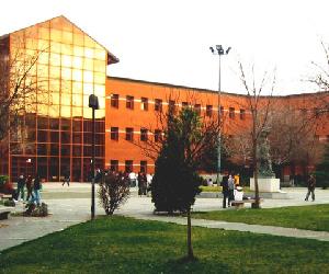 https://www.soy-de.com/images/thumbs/El-campus-de-Aranjuez-de-la-URJC,-destinado-a-la-i-0031092.jpeg
