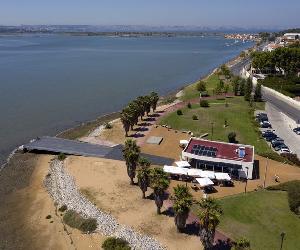 https://www.rostos.pt/paginas/imagens/semanal/14/seixal_294122224.jpg