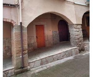 https://www.radiobalaguer.cat/portal/data/e9820a2b59c107069900dca18bea8350futuralbergcastell.jpg