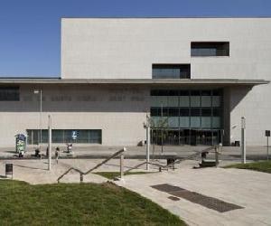 https://www.webarcelona.net/sites/default/files/styles/events/public/guide/hospital-de-santa-creu-pau-barcelona.jpg?itok=M0CyNz8D