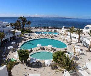 https://www.viajeselcorteingles.es/imagenes/tm/europa/espana/canarias-islas/ace-lanzarote/acebl-playa-blanca/4z3m5jms/mdm-00-17acebl325-ibstar-lan-pr-views-d1703-004.jpg