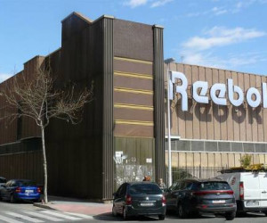 https://alicanteplaza.es/public/Image/2020/12/elche-calzado-reebok-oficina-almacen_NoticiaAmpliada.jpg
