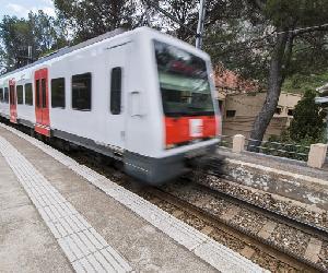 https://barcelonando.com/es/wp-content/uploads/2018/10/ferrocarriles-fgc-barcelona.jpg