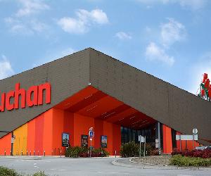 https://cidadehoje.sapo.pt/wp-content/uploads/2022/08/cidadehoje.pt-famalicao-auchan-prepara-se-para-aumentar-a-galeria-comercial-2022-08-11_09-42-56.jpg
