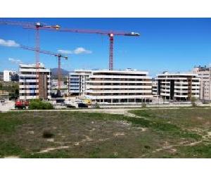 https://cpgrupo.com/wp-content/gallery/montenaranjo_2020_03/thumbs/thumbs_02.vista-acceso-conserjeri_a.jpg