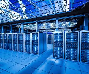 https://d3t4nwcgmfrp9x.cloudfront.net/upload/caracteristicas-centro-datos.jpg