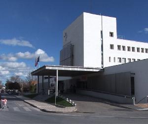 https://dondeparir.com/wp-content/uploads/2021/06/el-hospital-virgen-del-castillo-se-prepara-para-la-prevision-de-aumento-de-casos-por-el-covid-19.jpg