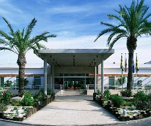 https://dynamic-media-cdn.tripadvisor.com/media/photo-o/13/62/89/c8/cdmso-img-pho-nc-paradordebeni.jpg?w=700&h=-1&s=1
