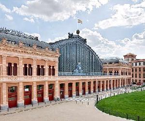 https://estaticos.esmadrid.com/cdn/farfuture/D3ownEil6zLmYEQnWJJgnyyr01zIHsP-JXvKq--69EQ/mtime:1646729573/sites/default/files/styles/content_type_full/public/recursosturisticos/infoturistica/EstaciondeAtochaBarea_1404815129.73.jpg?itok=EVeaJk2Y