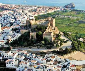 https://europatropical.files.wordpress.com/2017/07/casco-histc3b3rico-salobrec3b1a-2.png