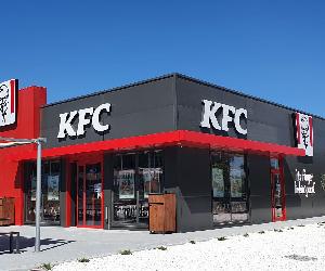 https://grandeconsumo.com/wp-content/uploads/2022/08/KFC-Torres-Novas.jpeg