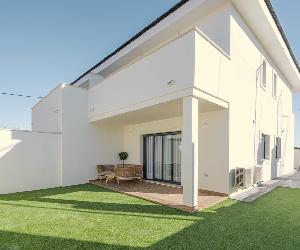 https://gruporecio.es/wp-content/uploads/2024/10/Vista-jardin-Promocion-Altos-Oromana-MR-17-Grupo-Recio-1024x768.jpg