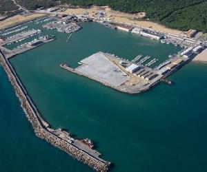https://guias.masmar.net/var/masmar/storage/images/gu%C3%ADas/puertos/andaluc%C3%ADa/puerto-deportivo-de-barbate/187940-4-esl-ES/Puerto-Deportivo-de-Barbate_articlefull.jpg