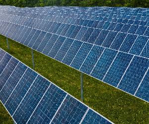 https://immodo.es/wp-content/uploads/2023/06/planta-solar-2048x1151.jpg
