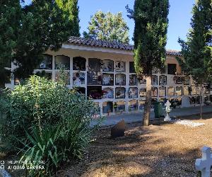 https://imagenes.diariodelaltoaragon.es/files/image_990_v1/uploads/imagenes/2021/02/26/cementerio-fraga-1.jpeg