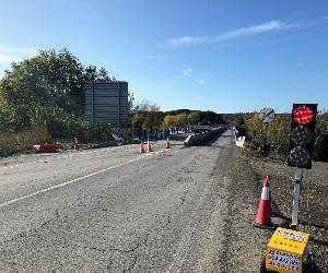 https://imagenes.heraldo.es/files/image_990_v1/uploads/imagenes/2019/12/03/obras-en-el-puente-sobre-el-cinca-en-la-n-240-en-monzon.jpeg