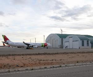 https://imagenes.heraldo.es/files/image_990_v1/uploads/imagenes/2020/01/13/aeropuerto-de-teruel.jpeg