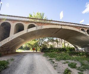 https://imagenes.heraldo.es/files/image_990_v1/uploads/imagenes/2020/05/12/puente-de-la-equivoca-34618635.jpeg