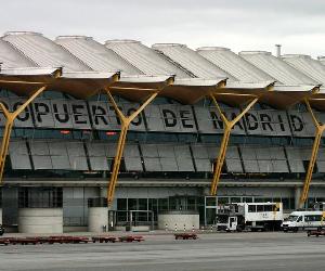 https://images.eldiario.es/economia/Aeropuerto-Barajas-JOF_EDIIMA20130914_0238_13.jpg