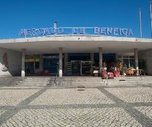 https://informacoeseservicos.lisboa.pt/fileadmin/espacos/imagens/Mercado_Benfica_NAC01.jpg