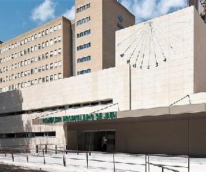 https://lacontradejaen.com/img/galeria/2018/05/complejo_hospitalario_jaen-640.jpg