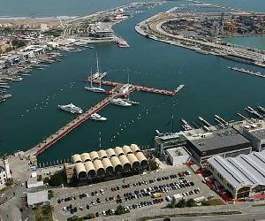 https://m.eldiario.es/fotos/Vista-aerea-Marina-Puerto-Valencia_EDIIMA20170823_0354_4.jpg