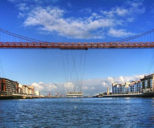 https://media-cdn.tripadvisor.com/media/photo-s/10/45/08/2b/puente-vizcaya-entre.jpg