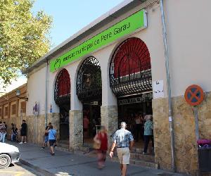 https://media.mallorca-touristguide.com/imagenes/1183/mmercado%20del%20olivar%2014.12.18%20-%20018.JPG