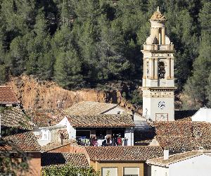 https://multimedia.comunitatvalenciana.com/CBE9DF93C8AB474CA20425AEA023BDEC/img/3887AFDD7F5F4A9887498D5D0B4DBBE8/Aielo_de_Rugat_Aielo_15BERNAT.jpg?responsive