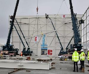https://noticiaslogisticaytransporte.com/wp-content/uploads/2023/11/Maersk-comienza-la-edificaci%C3%B3n-de-un-almac%C3%A9n-frigor%C3%ADfico-en-R%C3%B3terdam.jpg