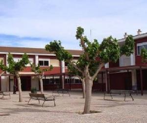 https://pbs.twimg.com/profile_images/1052590302341545984/8yC9i13q_400x400.jpg
