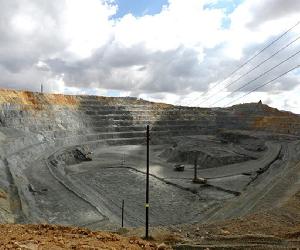 https://peruconstruye.net/wp-content/uploads/2023/07/construcccion-obras-Antamina-compressed.jpg
