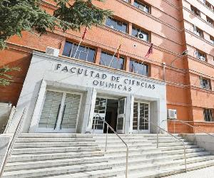 https://quimicas.ucm.es/data/cont/media/www/pag-4730/entrada%20QA.jpg