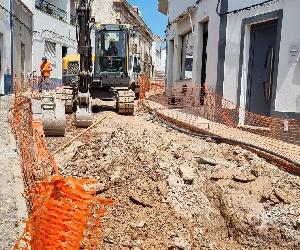 https://radiocastrense.pt/wp-content/uploads/2023/05/345753696_208772121971240_9022514200043525972_n.jpg
