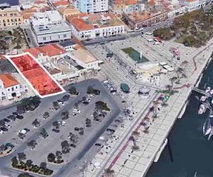 https://regiao-sul.pt/wp-content/uploads/2021/07/largo-do-dique-portimao.jpg