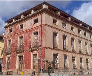 https://rioja2.com/images/noticias/65190/recortes/12x5-ayuntamiento-de-nalda-casa-grande.jpg