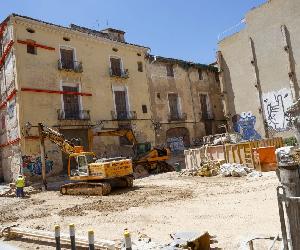 https://s3.ppllstatics.com/lasprovincias/www/multimedia/2025/05/27/palacio-eixarchs-RAMbD16ino2XxI3TlJfh0xJ-1200x840@Las%20Provincias.jpg