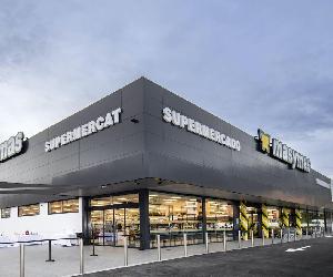 https://s3.ppllstatics.com/todoalicante/www/multimedia/2025/03/13/Fachada%20supermercado-kKyH-U2301136099354gZF-1200x840@TodoAlicante-TodoAlicante.jpg