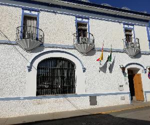 https://saludextremadura.ses.es/filescms/sepad/uploaded_images/centrosdemayores/barcarrota/FACHADA.JPG