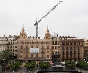 https://sevilla.abc.es/media/andalucia/2018/07/15/s/plaza-tendillas-hoteles-k3FI--620x349@abc.jpg