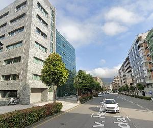 https://smart-lighting.es/wp-content/uploads/2024/07/0-googlemaps-edficio-adminstrativo-calle-hermanos-menendez-pidal-oviedo.jpg