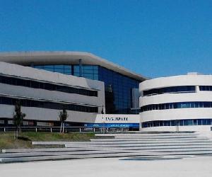 https://st3.idealista.pt/news/arquivos/styles/news_detail/public/2021-07/congress_center_of_taguspark_03.jpg?sv=iK3E5ThP&itok=ZivluL5X