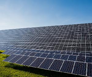 https://static.smartgridsinfo.es/media/2017/03/enel-planta-fotovoltaica.png