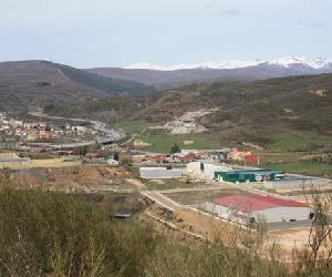 https://static1.leonoticias.com/www/multimedia/201811/07/media/cortadas/poligono-avezales-kzZ-U601492991885cSD-624x385@Leonoticias.jpg