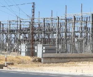 https://static2-sevilla.abc.es/media/andalucia/2019/08/21/s/lucena-subestacion-electrica-kaFF--620x349@abc.jpg