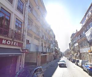 https://streetviewpixels-pa.googleapis.com/v1/thumbnail?cb_client=maps_sv.tactile&w=900&h=600&pitch=-13.877038165048035&panoid=a_dhOZUoLJv1NeGXuy2ZzA&yaw=165.98851295758234