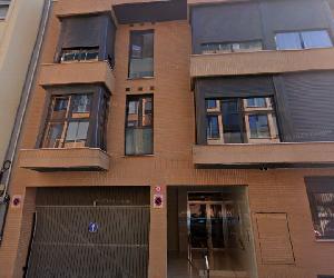 https://streetviewpixels-pa.googleapis.com/v1/thumbnail?cb_client=maps_sv.tactile&w=900&h=600&pitch=-17.668913993956537&panoid=aPdwsmhIZ8Xz0pY82_e1_Q&yaw=16.15529005780254